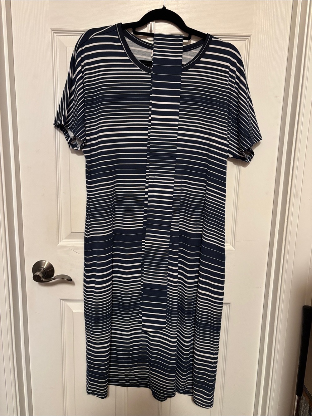 Lularoe NWOT Marly Midi Dress White Navy Stripes Size XL